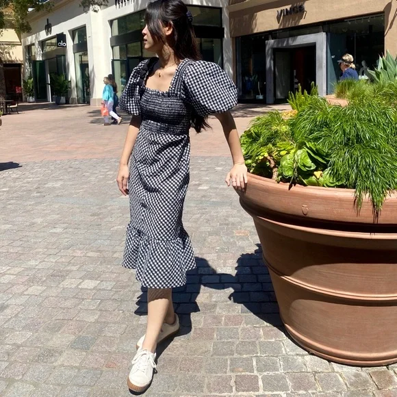 即発★GANNI★ SEERSUCKER GATHERED MIDI DRESS F6713 Ganni Seersucker Gathered Midi Dress / F6713 | eBay